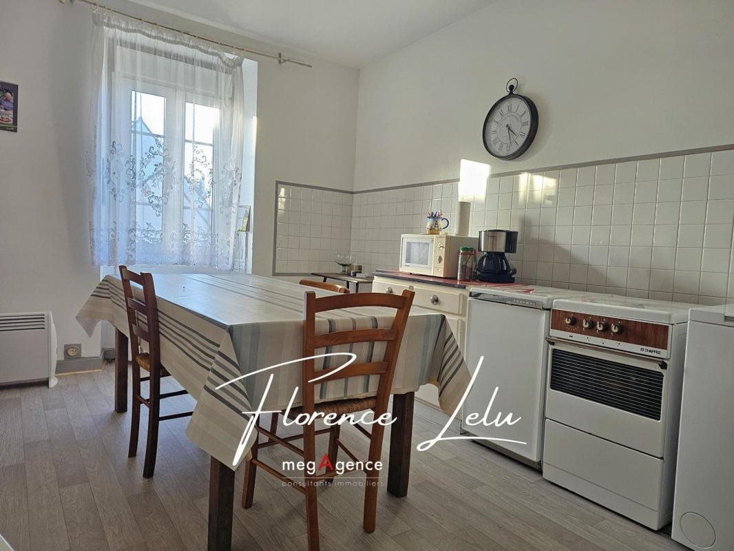 Maison à vendre, 101m², Ploumagoar