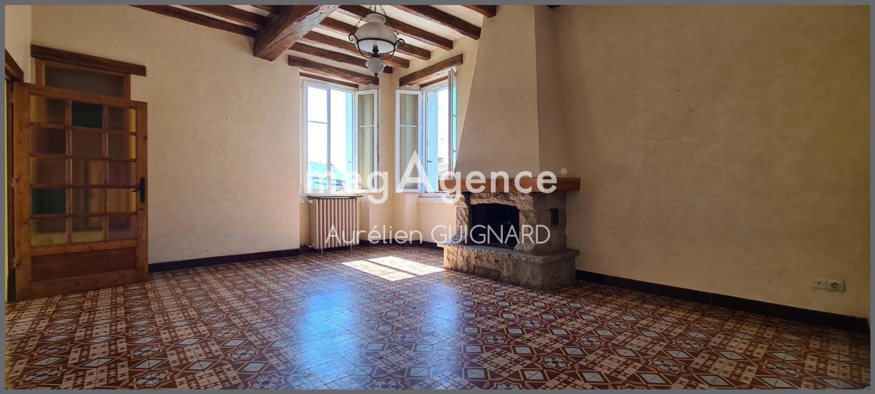Maison à vendre, 121m², Argentonnay
