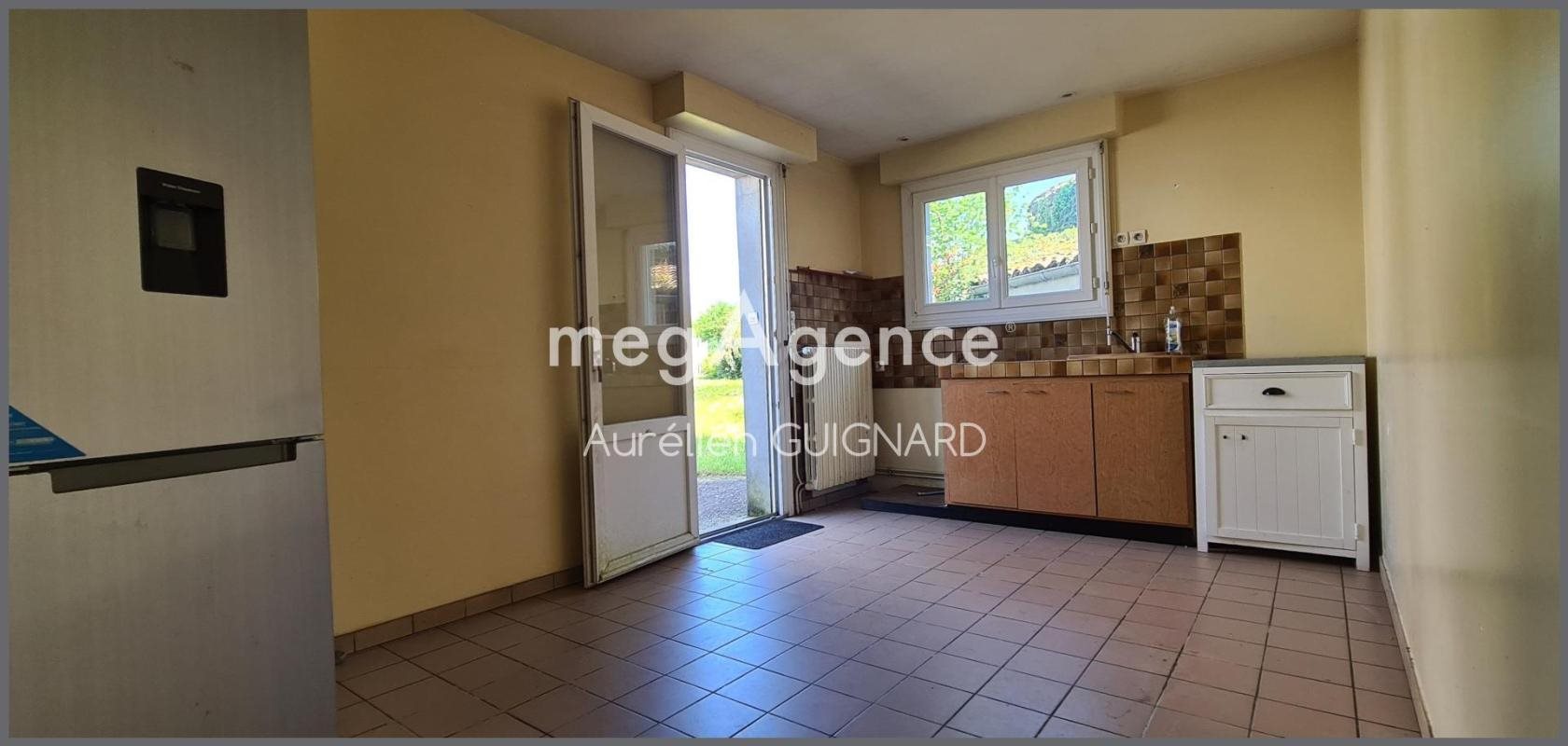 Maison à vendre, 121m², Argentonnay
