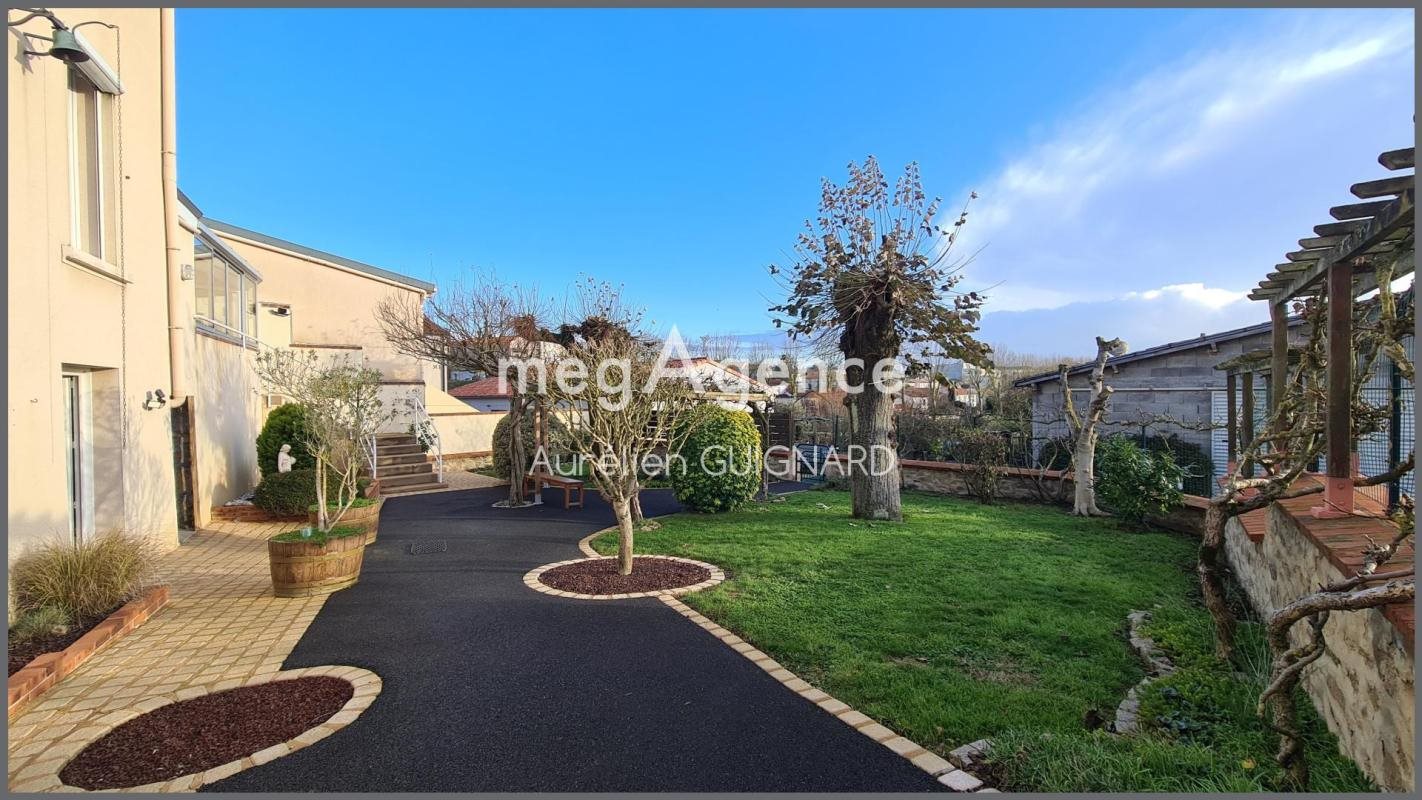 Maison à vendre, 118m², Bressuire