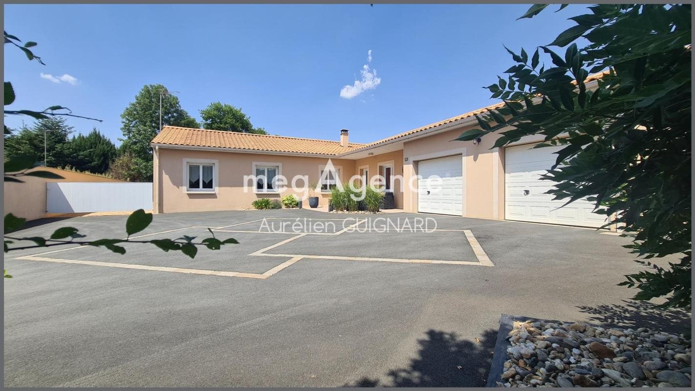 Maison à vendre, 173m², Moncoutant