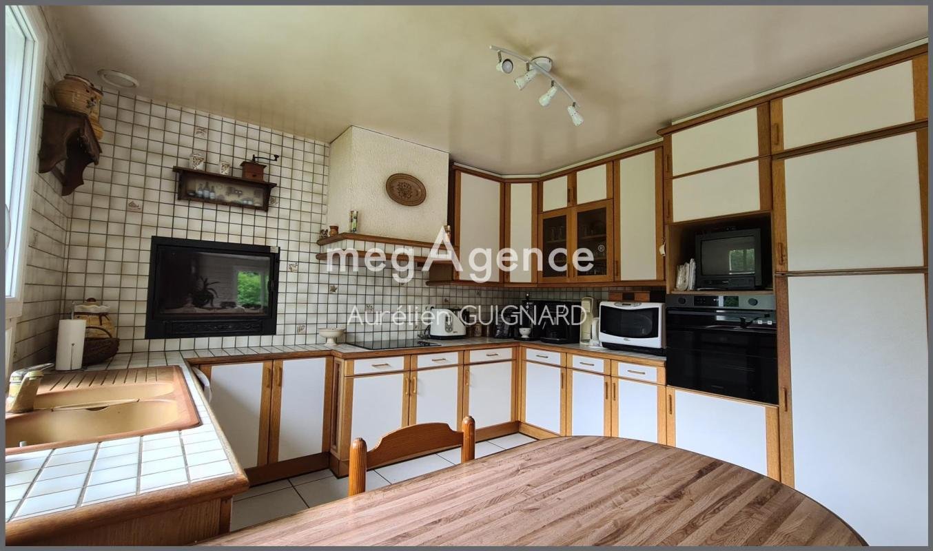 Maison à vendre, 121m², Bressuire