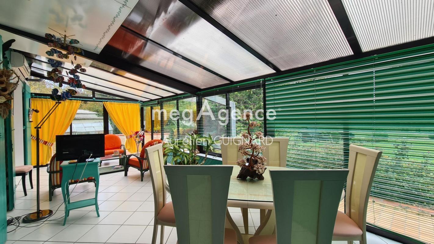 Maison à vendre, 164m², Bressuire