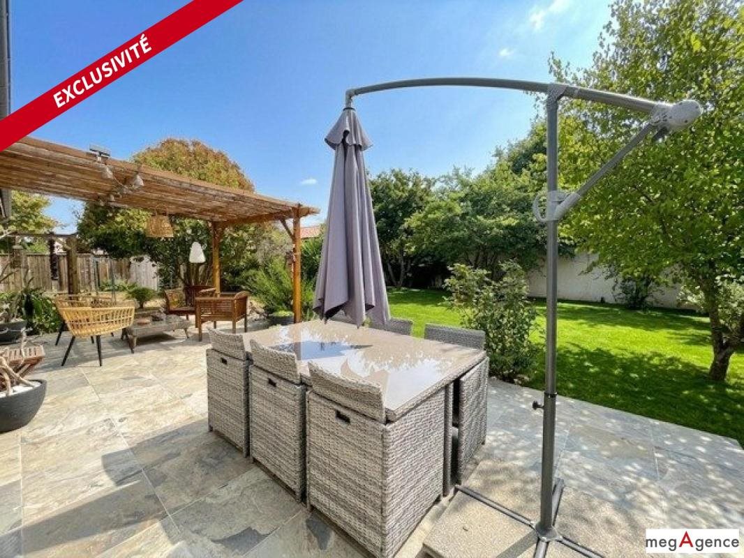 Maison à vendre, 117m², Lasserre-Pradère