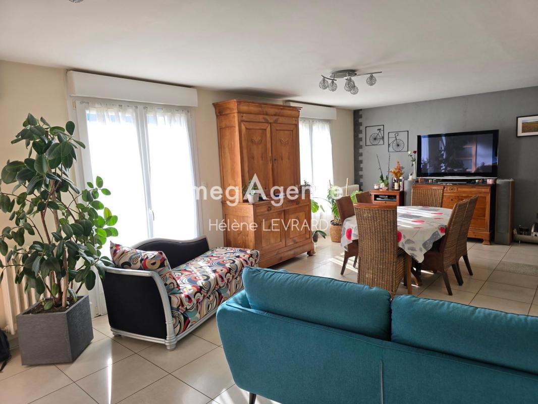 Maison à vendre, 115m², Evron