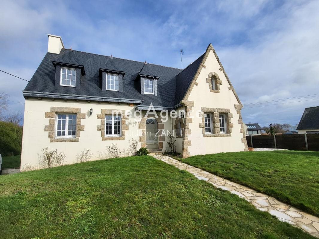 Maison à vendre, 136m², Lamballe-Armor