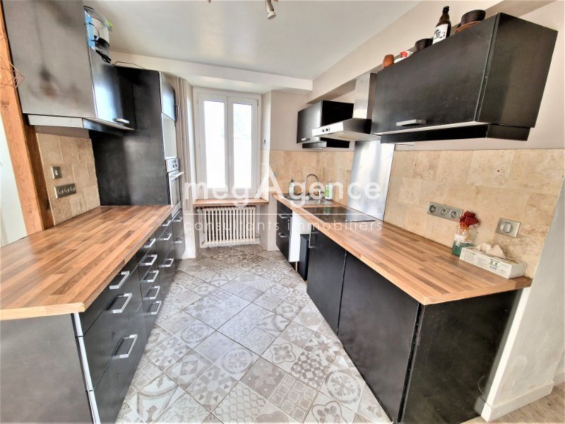 Maison à vendre, 96m², Sainville