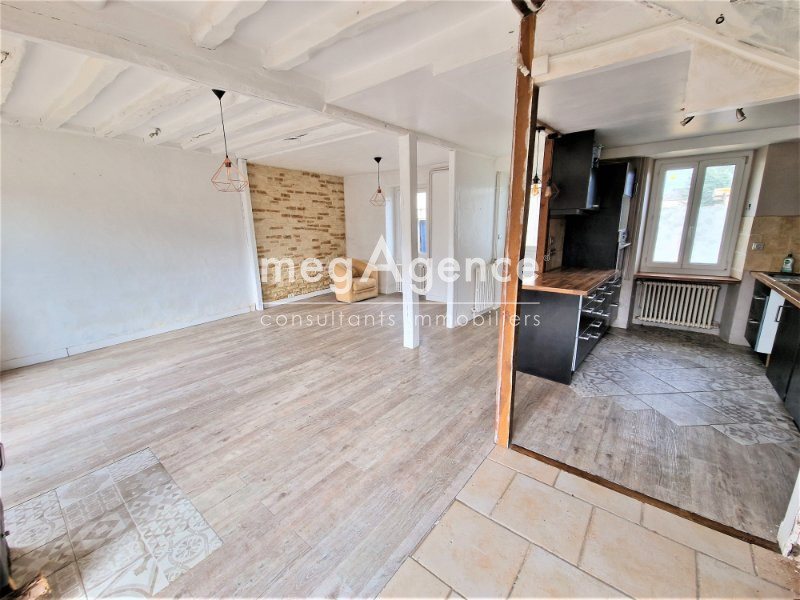 Maison à vendre, 96m², Sainville