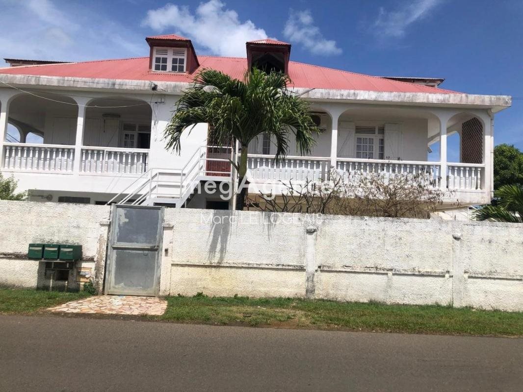 Maison à vendre, 220m², Les Abymes
