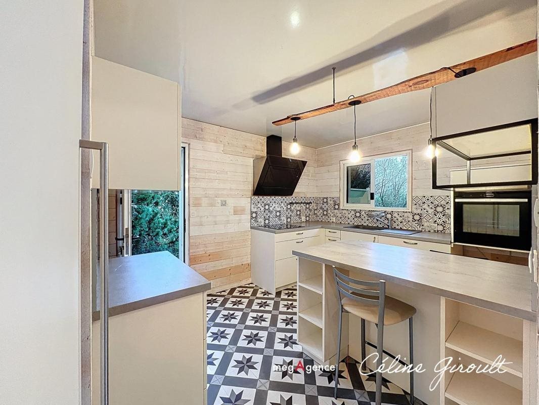 Maison à vendre, 213m², Le Val-Saint-Père