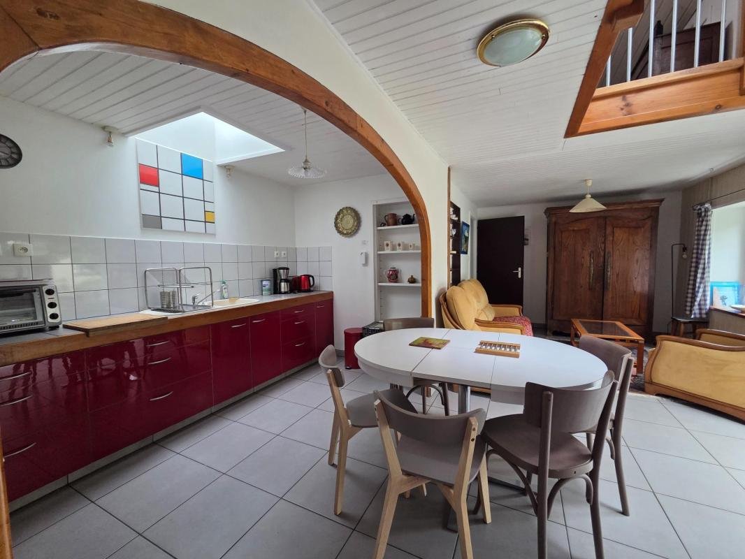 Maison à louer, 85m², Louargat