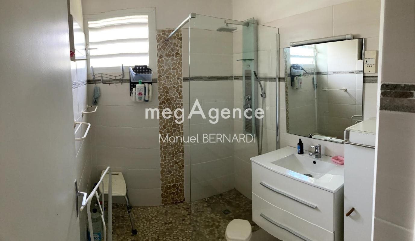 Maison à vendre, 101m², Les Abymes