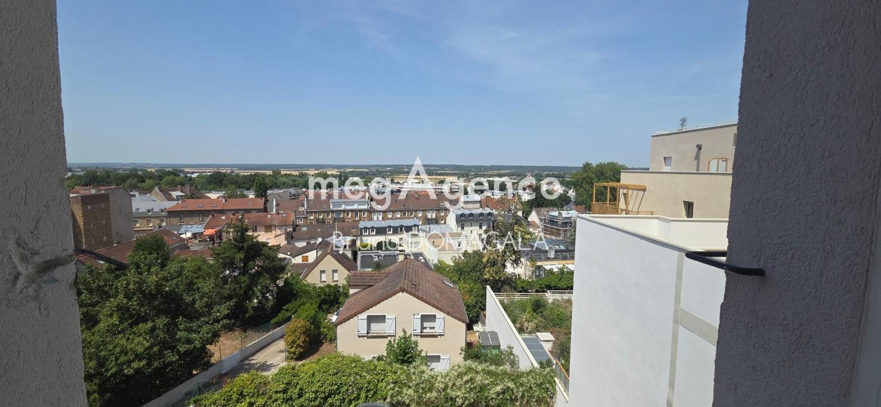 Appartement à vendre, 40m², Saint-Cyr-l'Ecole