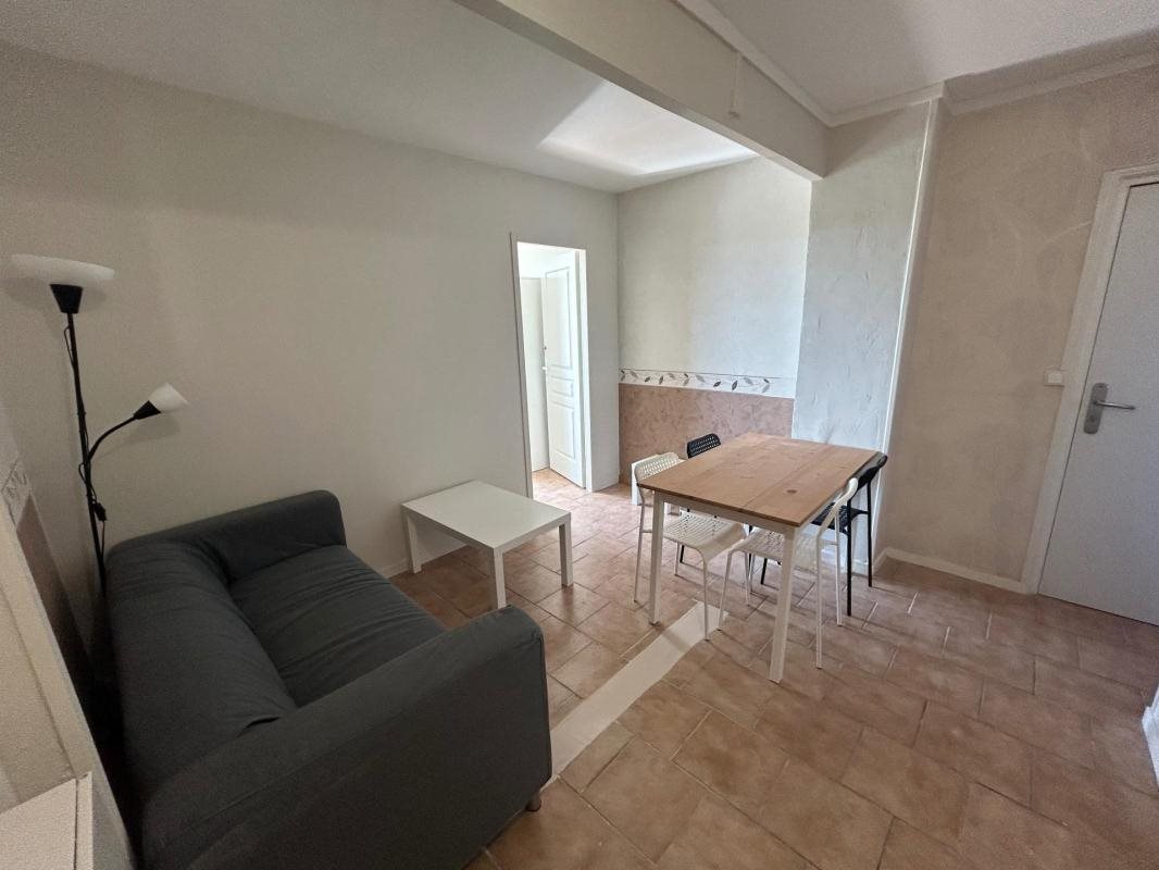 Appartement à louer, 11m², Tours