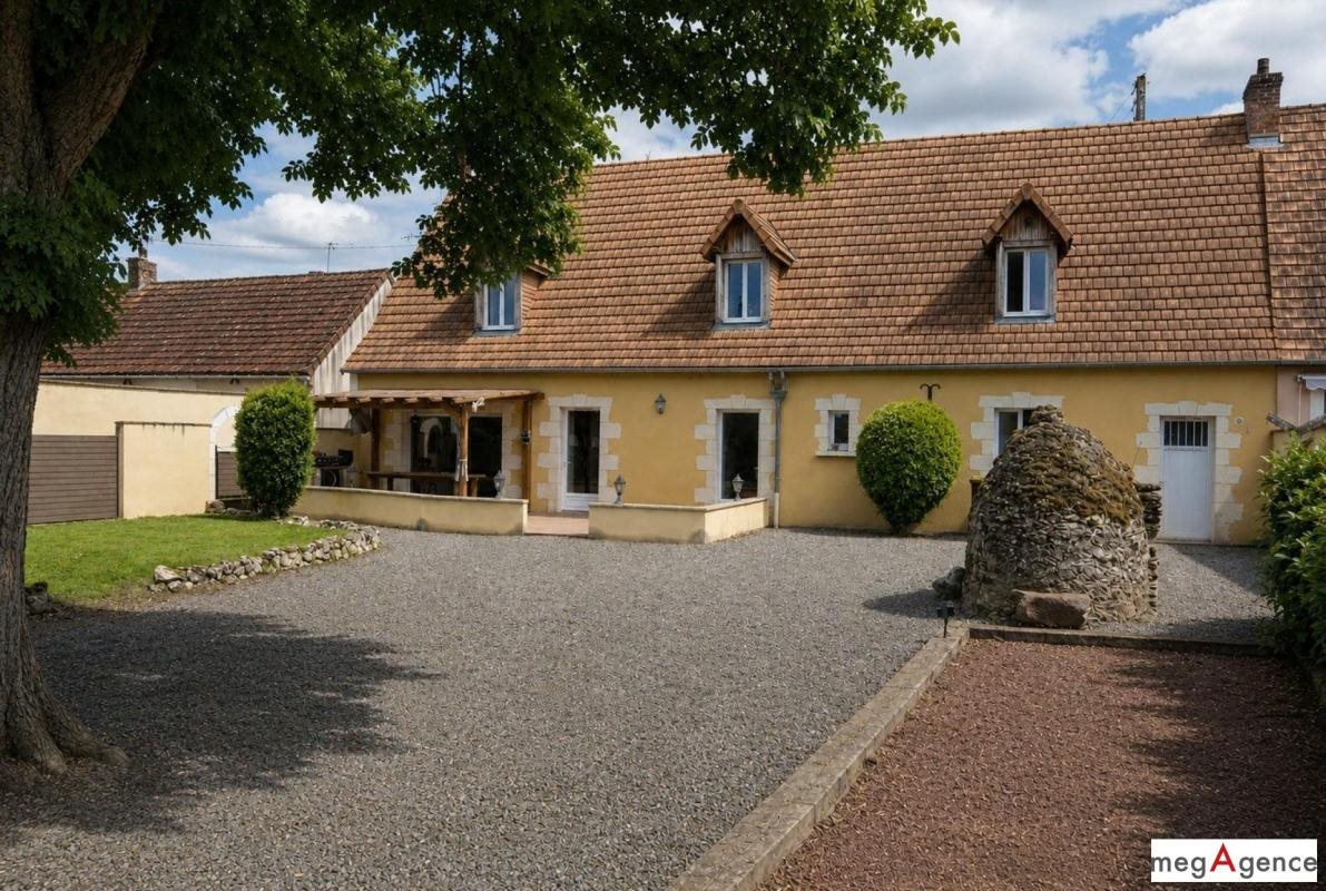 Maison à vendre, 135m², Aubigné-Racan
