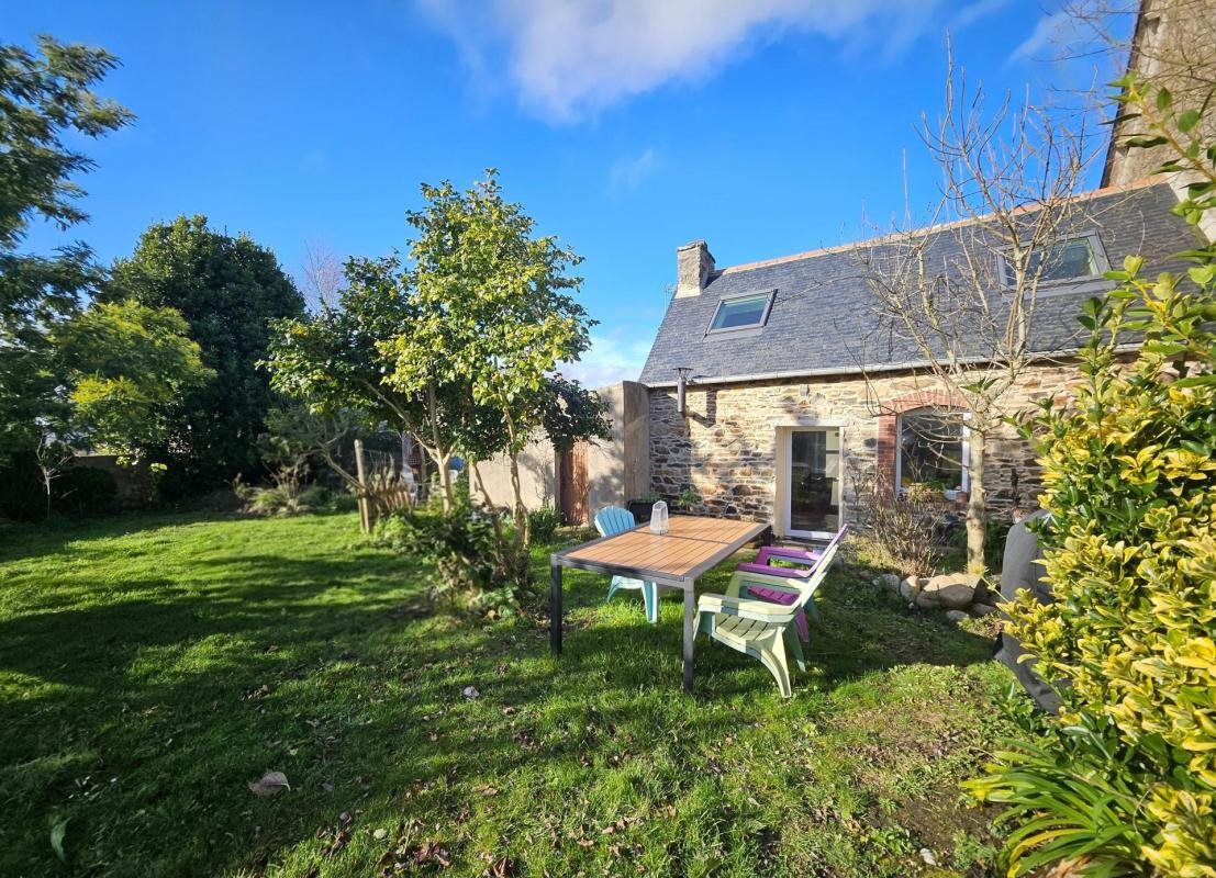 Maison à vendre, 59m², Ploëzal