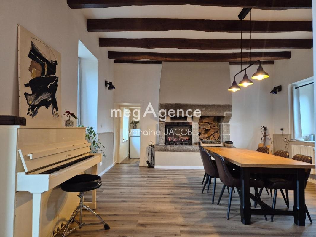 Maison à vendre, 223m², Ploëzal