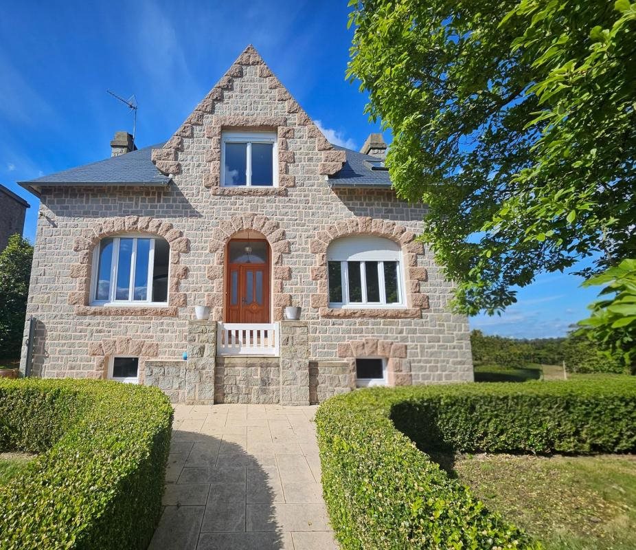 Maison à vendre, 124m², Ploëzal