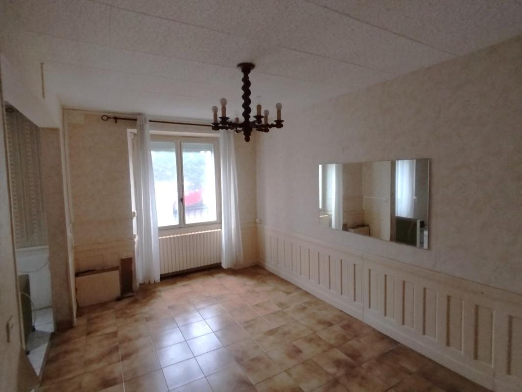 Maison à vendre, 90m², Souligné-Flacé