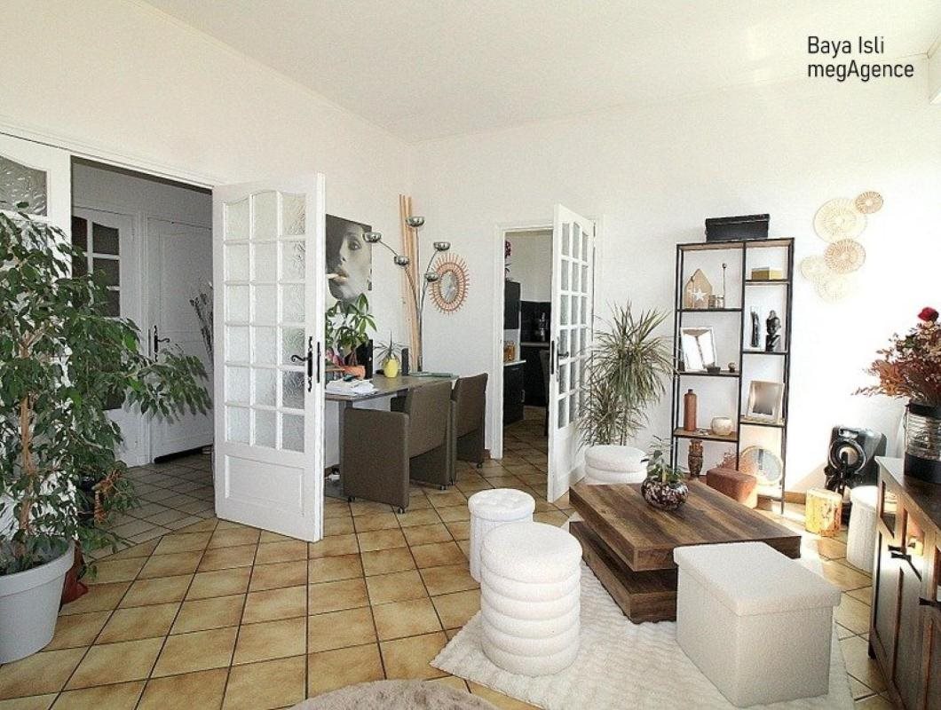 Maison à vendre, 147m², Sainte-Sigolène