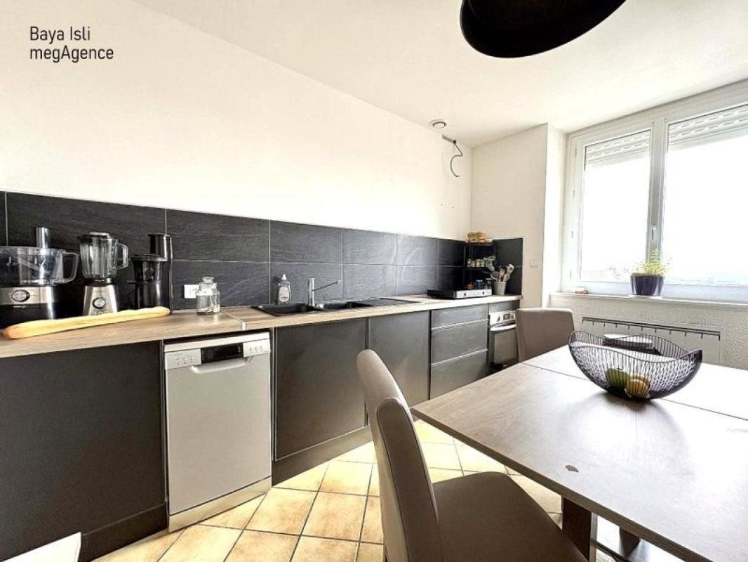 Maison à vendre, 147m², Sainte-Sigolène
