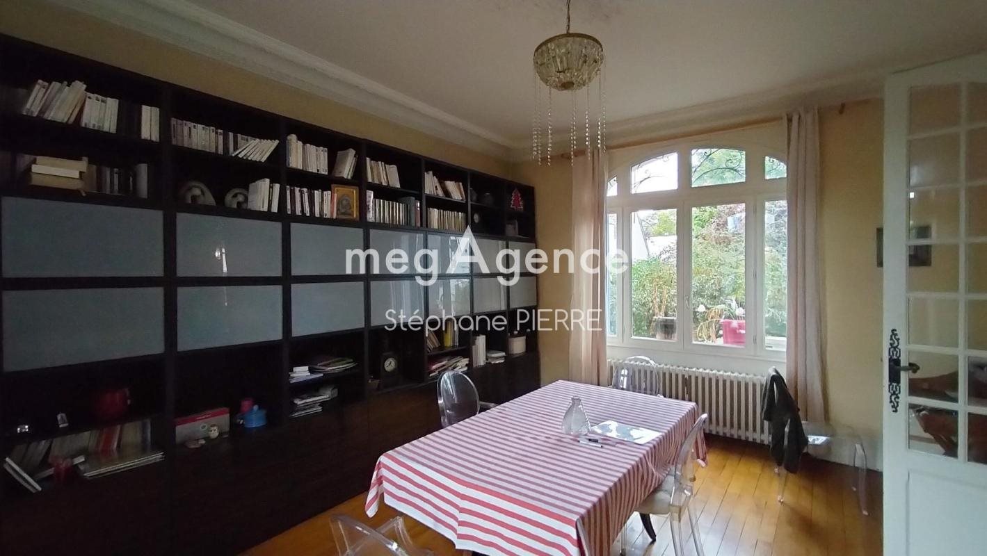 Maison à vendre, 270m², Montluçon