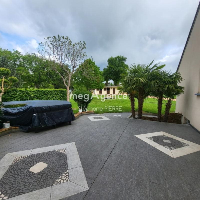 Maison à vendre, 166m², Domérat