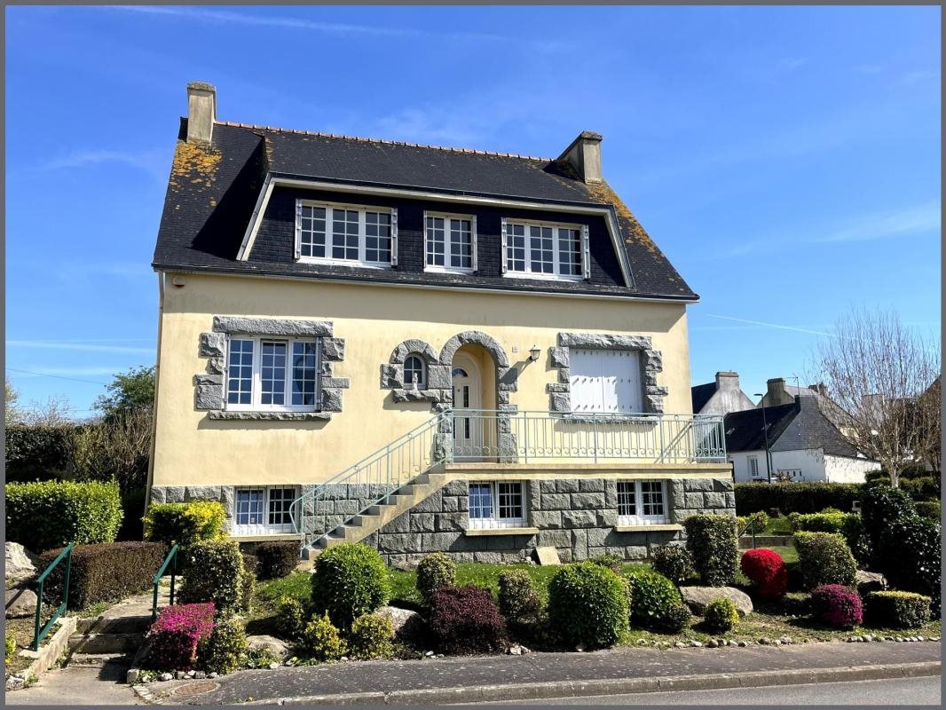 Maison à vendre, 149m², Plonévez-Porzay
