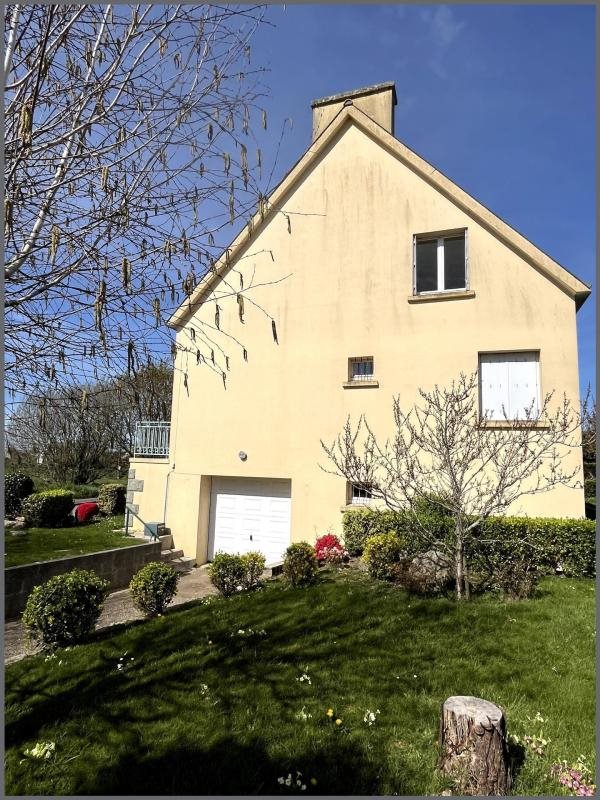 Maison à vendre, 149m², Plonévez-Porzay