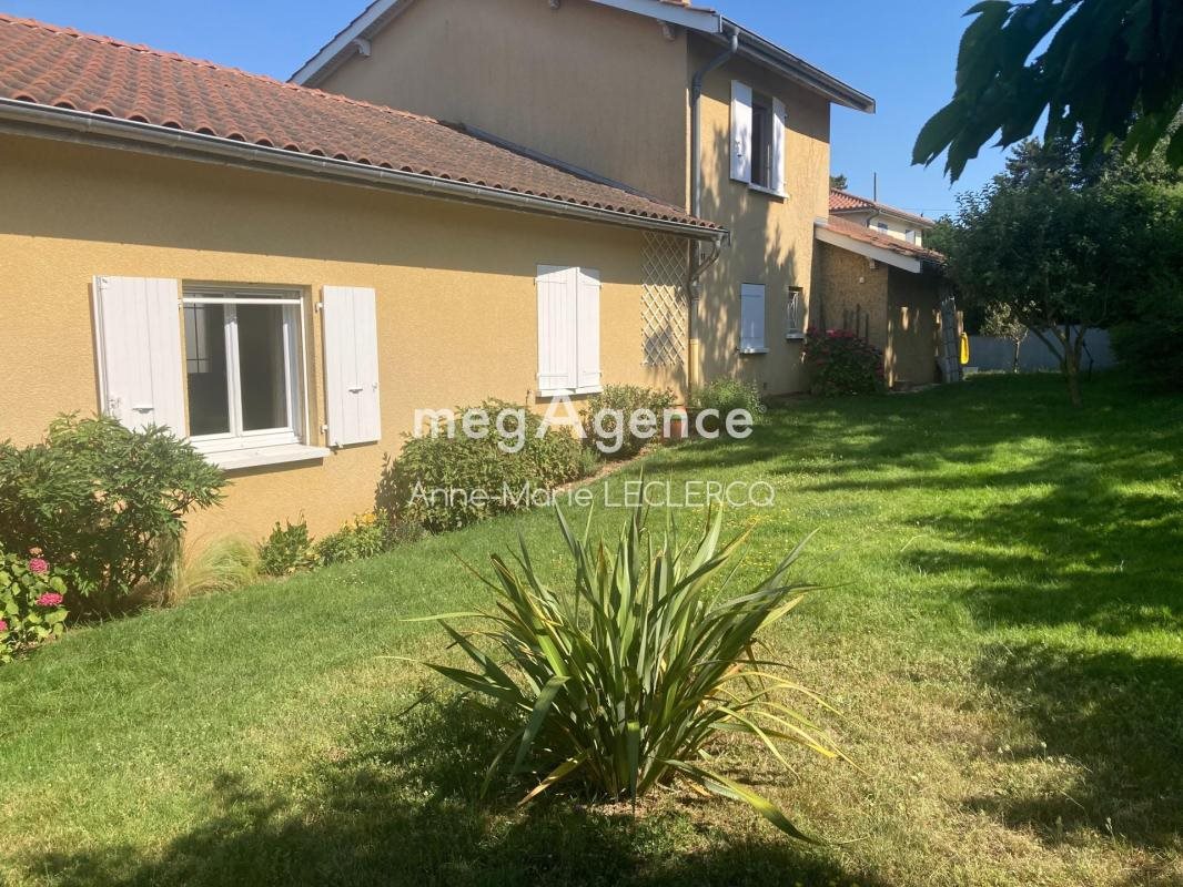 Maison à vendre, 137m², Sainte-Consorce