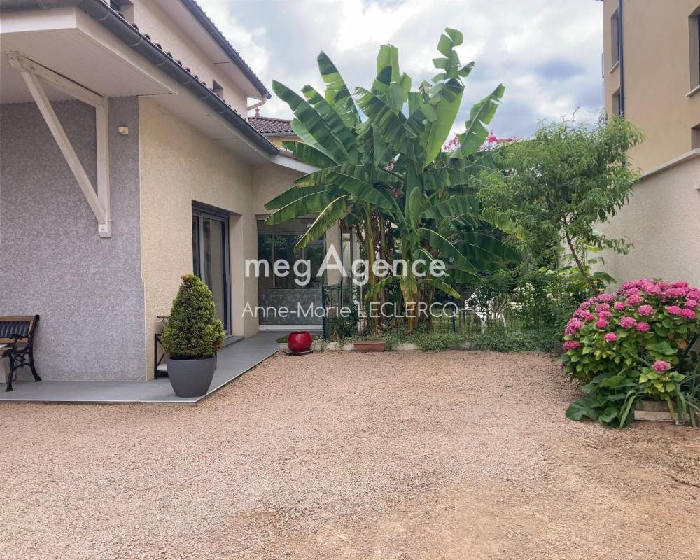 Maison à vendre, 124m², Jassans-Riottier