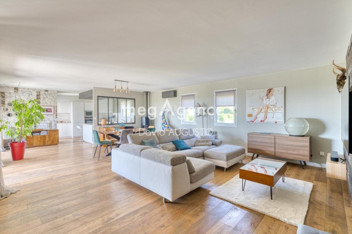Maison à vendre, 130m², Lucenay