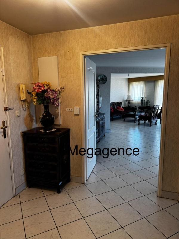 Appartement à vendre, 110m², Hyères