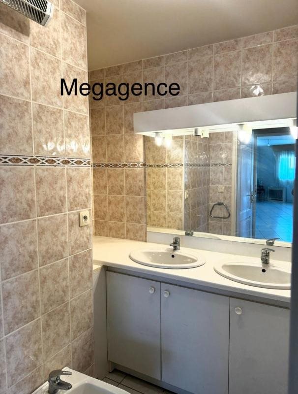 Appartement à vendre, 110m², Hyères