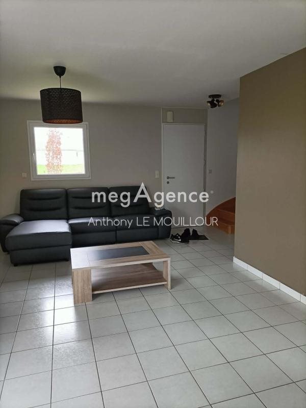 Maison à louer, 80m², Plouay