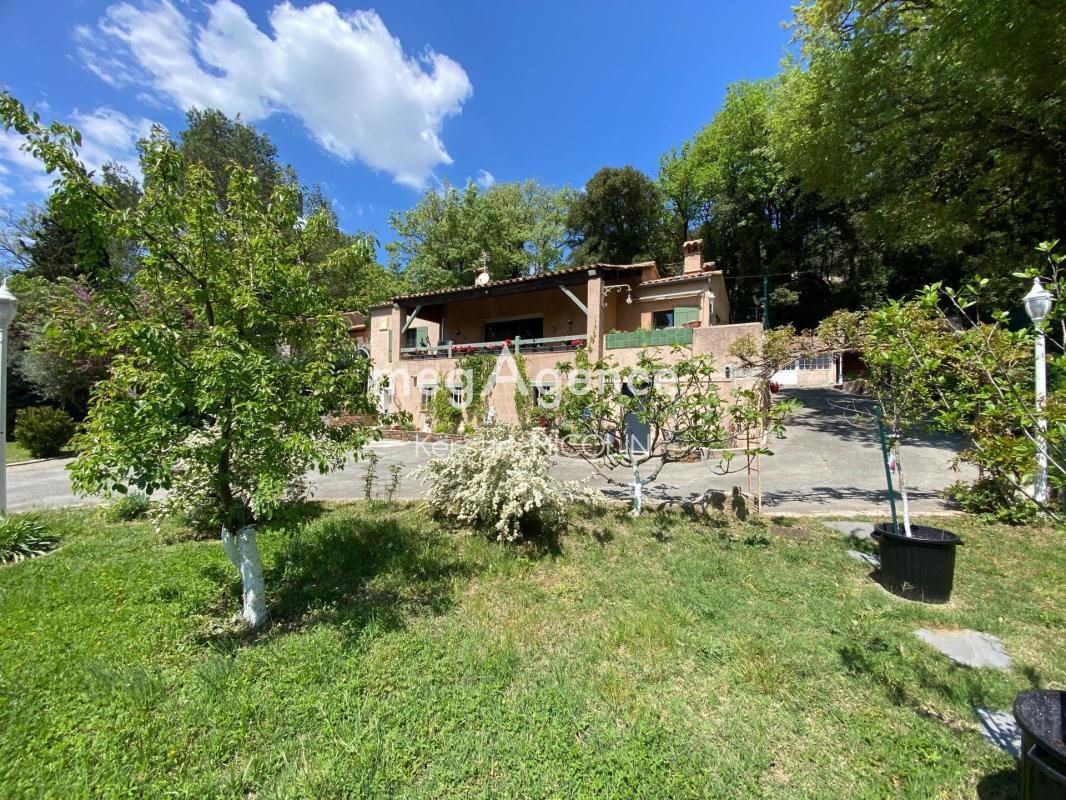 Maison à vendre, 198m², Flassans-sur-Issole