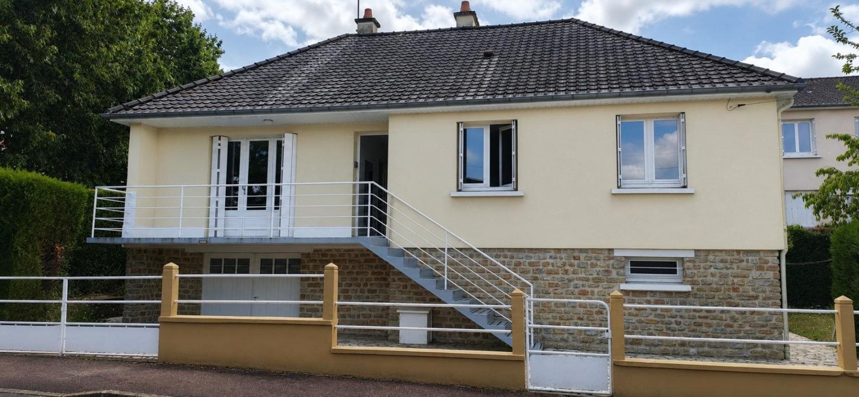 Maison à vendre, 92m², Sablé-sur-Sarthe