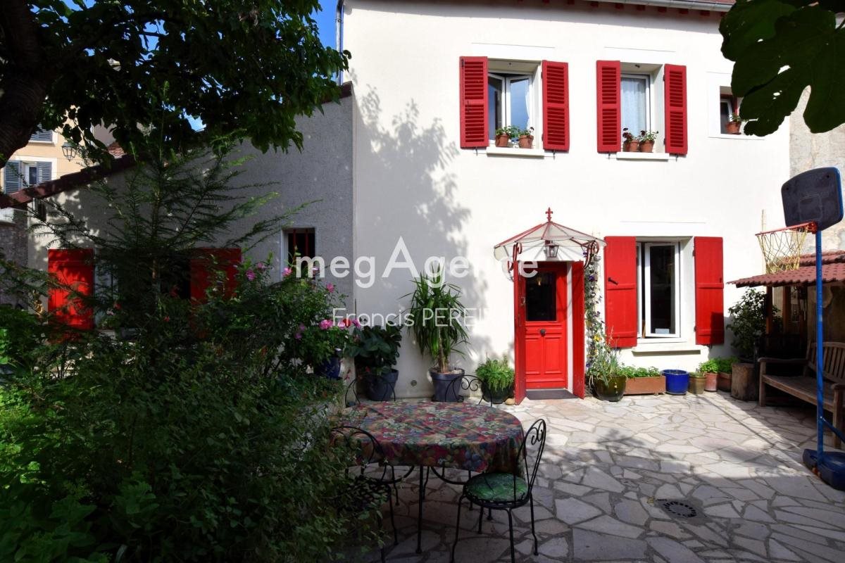 Maison à vendre, 135m², Epône