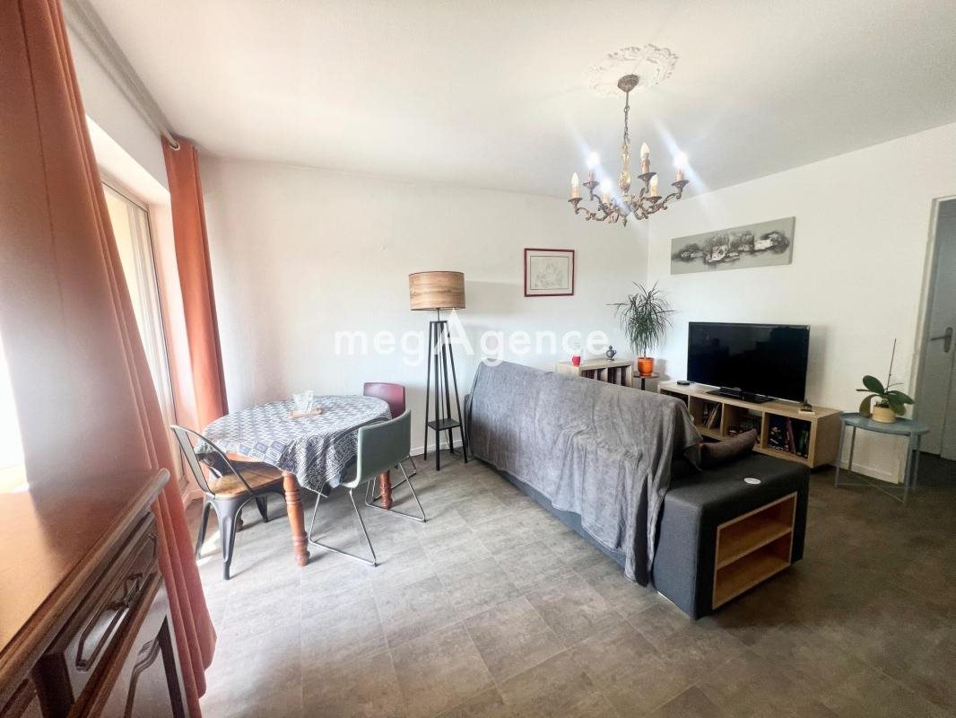 Appartement à louer, 67m², Toulon