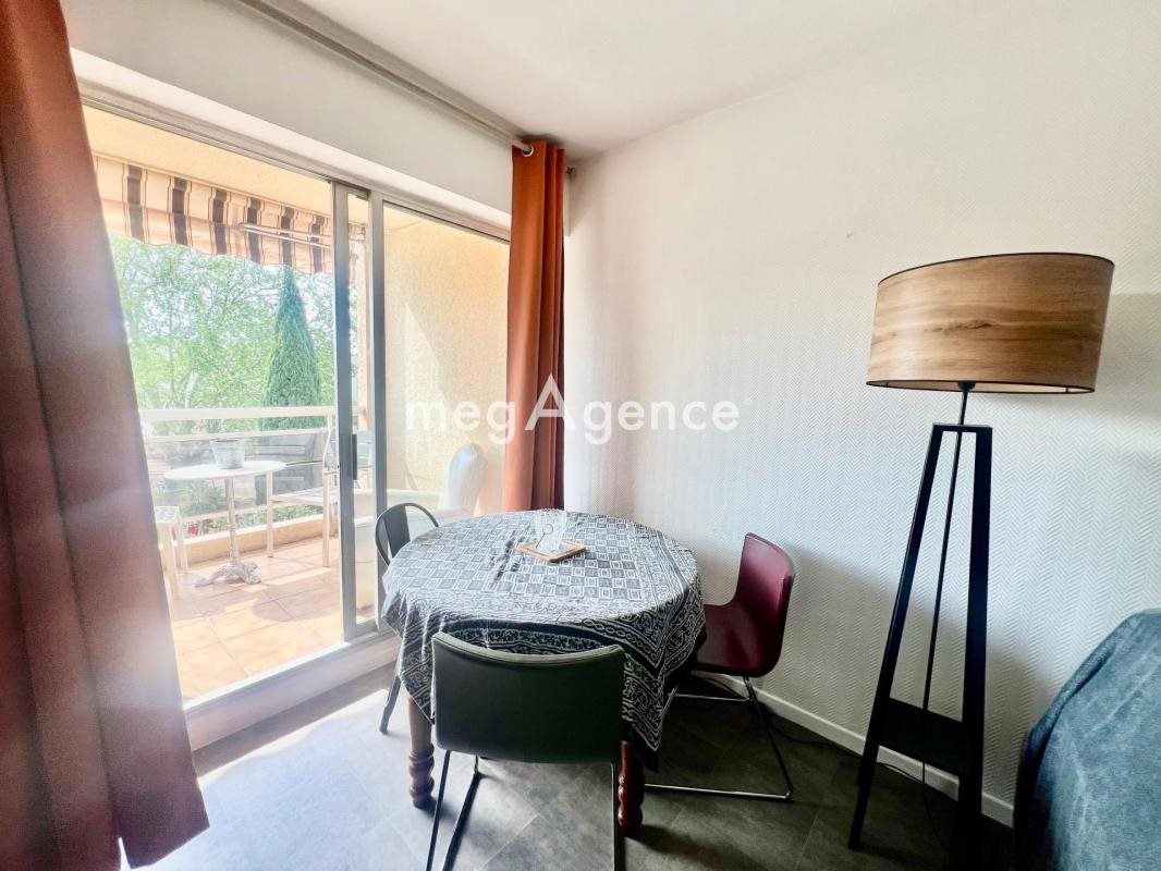 Appartement à louer, 67m², Toulon