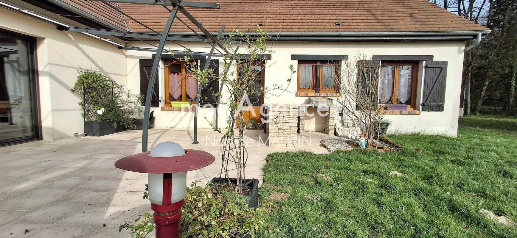 Maison à vendre, 224m², Mur-de-Sologne