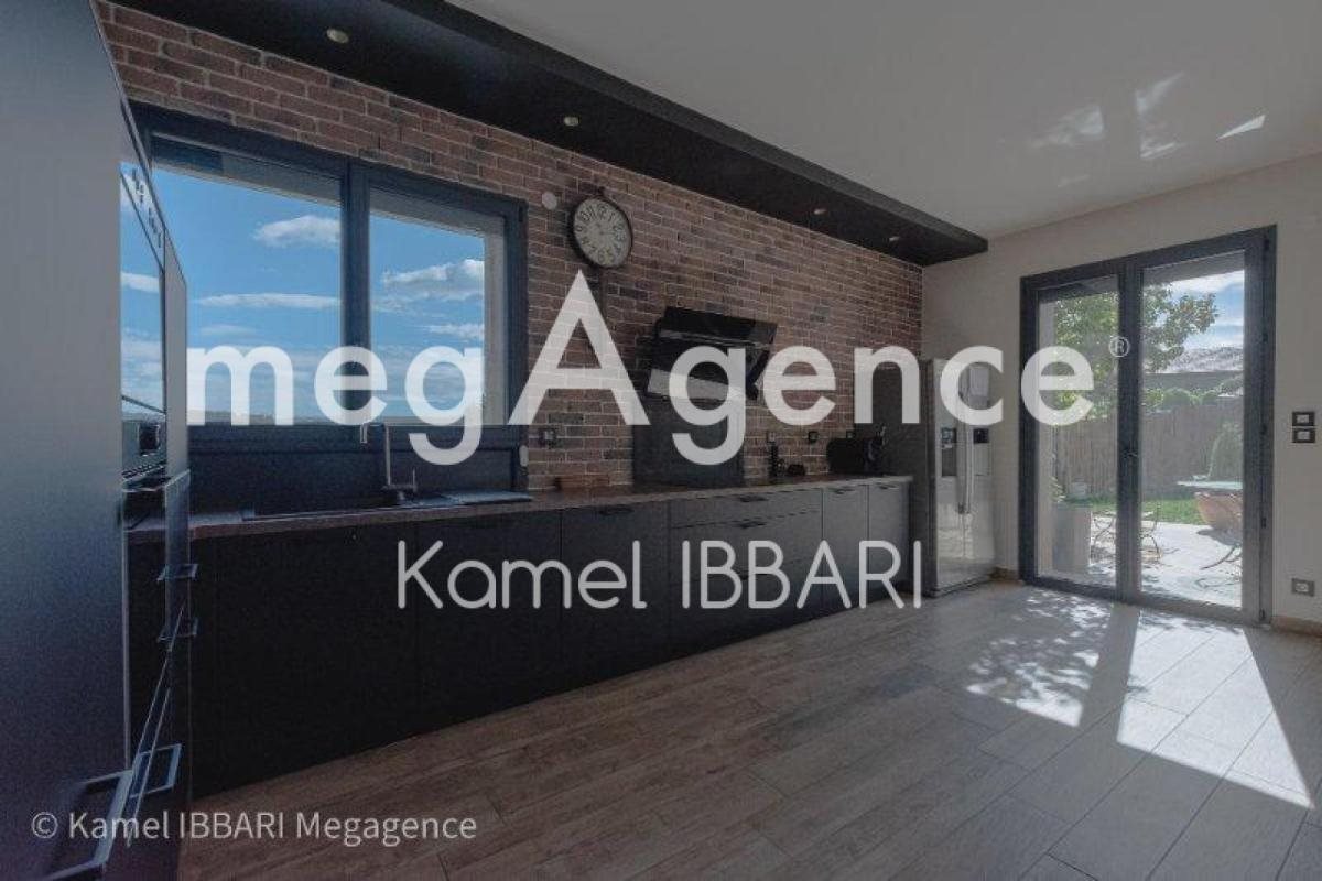 Maison à vendre, 140m², Saint-Just-Malmont