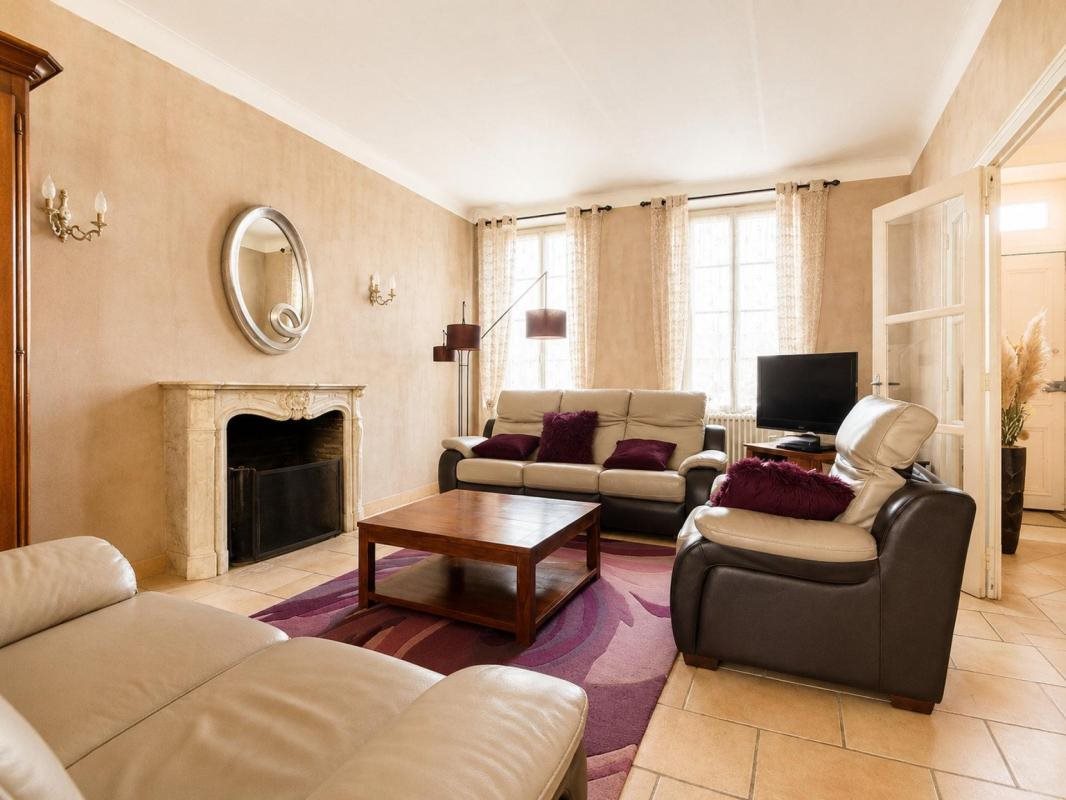 Maison à vendre, 228m², Saint-Jean-d'Angély