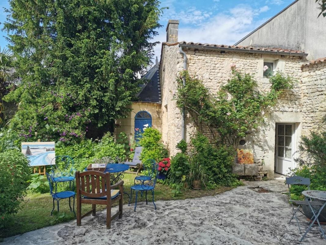 Maison à vendre, 287m², Saint-Jean-d'Angély