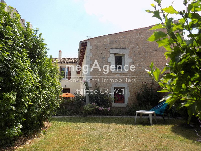 Maison à vendre, 163m², Saint-Jean-d'Angély