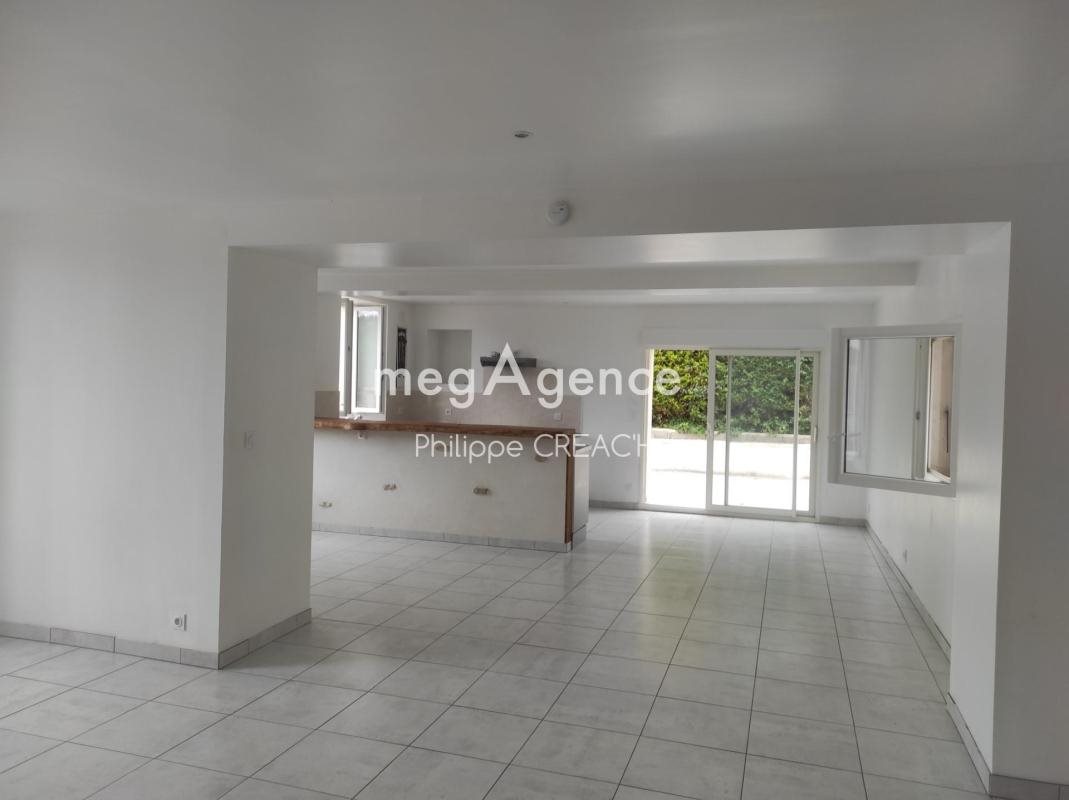 Maison à vendre, 117m², La Vergne