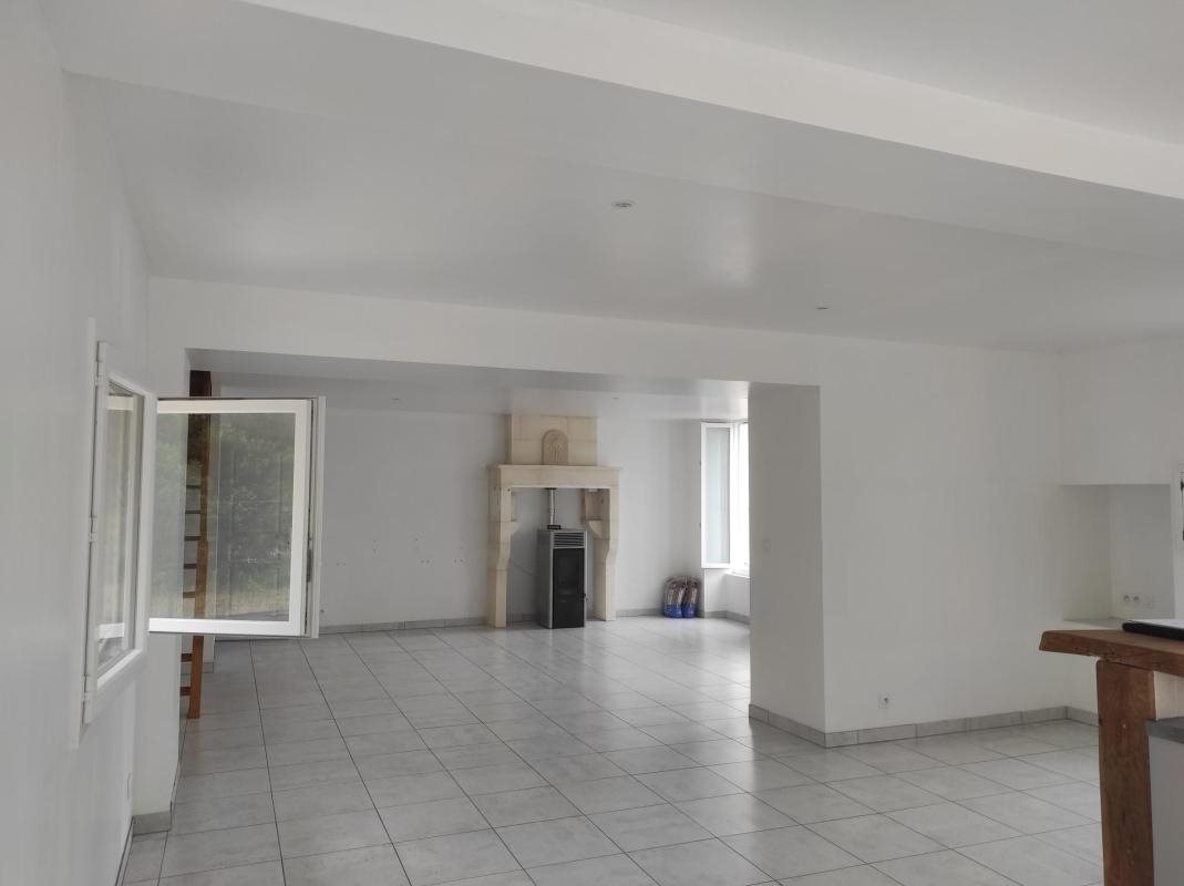 Maison à vendre, 117m², La Vergne