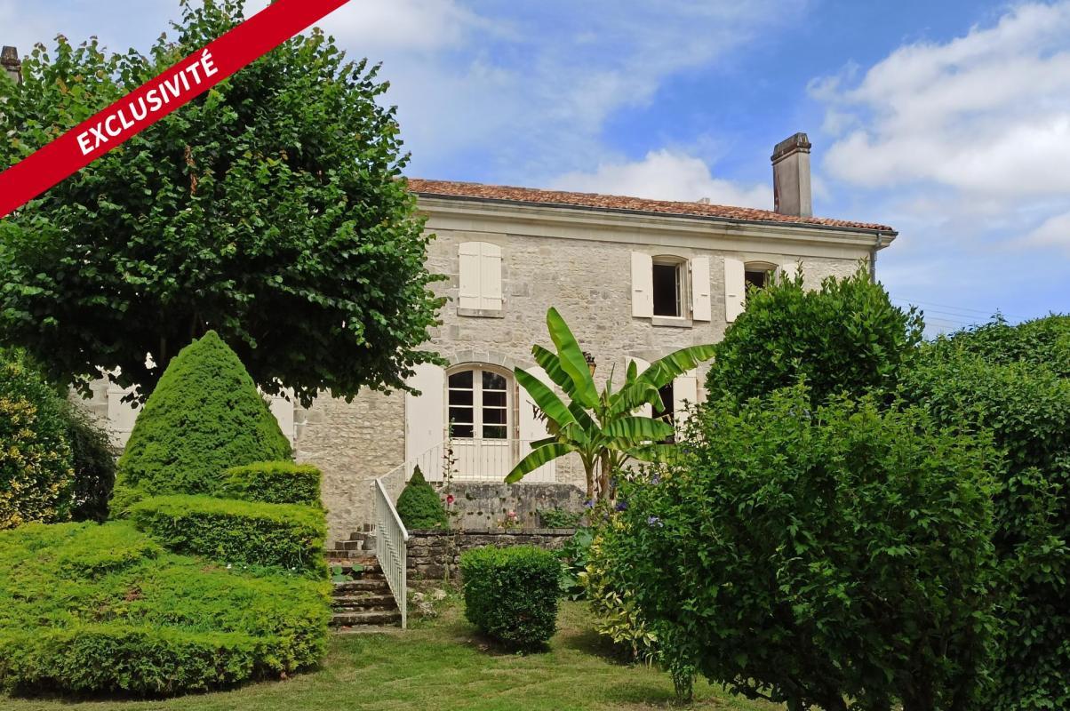 Maison à vendre, 410m², Saint-Jean-d'Angély