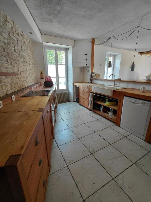 Maison à vendre, 241m², Saint-Maixent-l'Ecole
