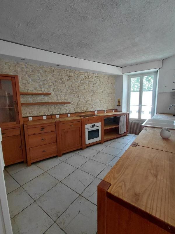 Maison à vendre, 241m², Saint-Maixent-l'Ecole